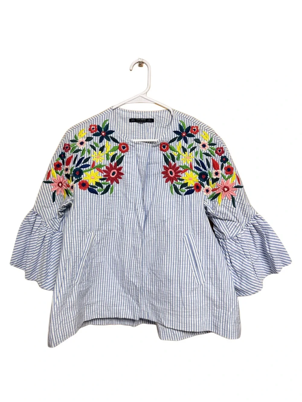 🌸 Zara Basic Embroidered Stripe Bell Sleeve Jacket Top | M